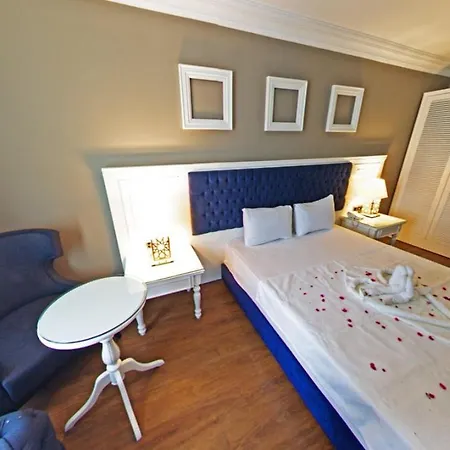 Mara Hotel 4*